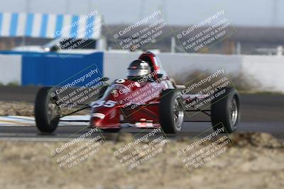media/Mar-16-2025-CalClub SCCA (Sun) [[e72803ec8c]]/Group 3/Qualifying (Turn 1)/